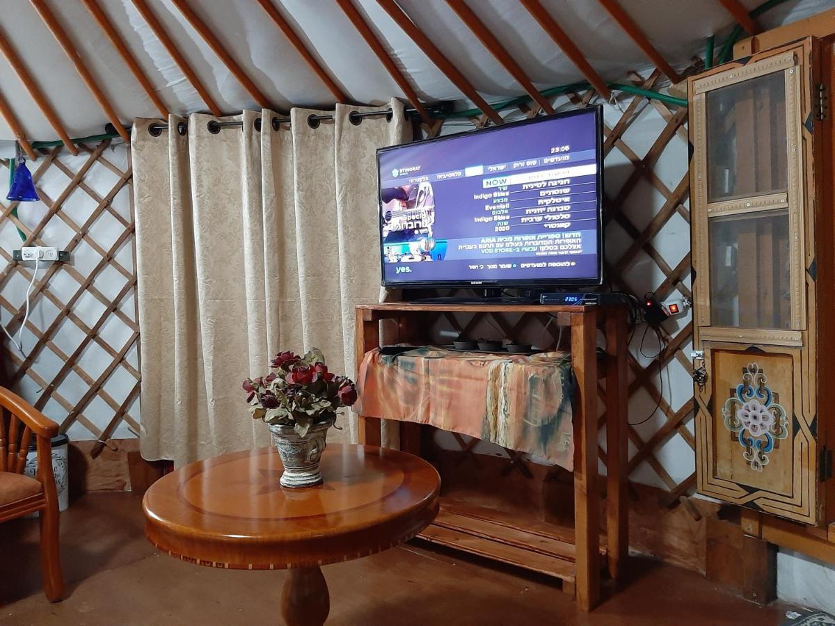 Ferienwohnung יורט מונגולי Matzuva Exterior foto